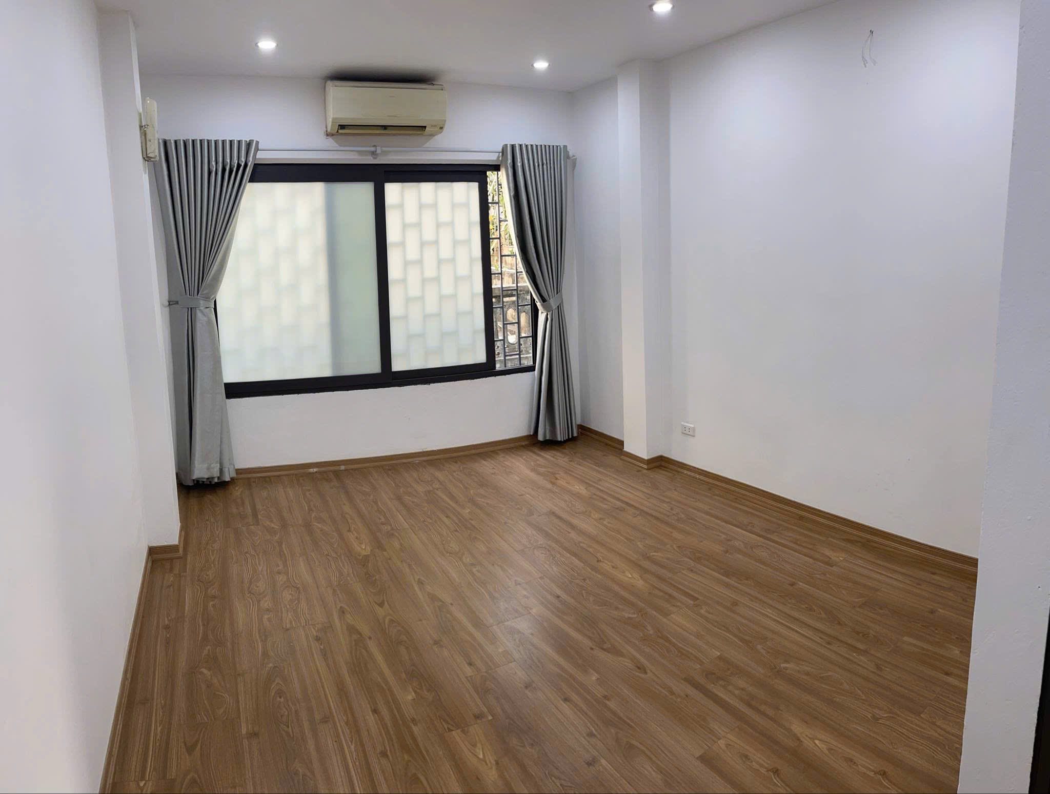 Cho thuê nhà Phố Khương Trung, 5 tầng x 25m2, 10.5 Triệu KD online kết hợp ở gđ, nhóm - Ảnh 4